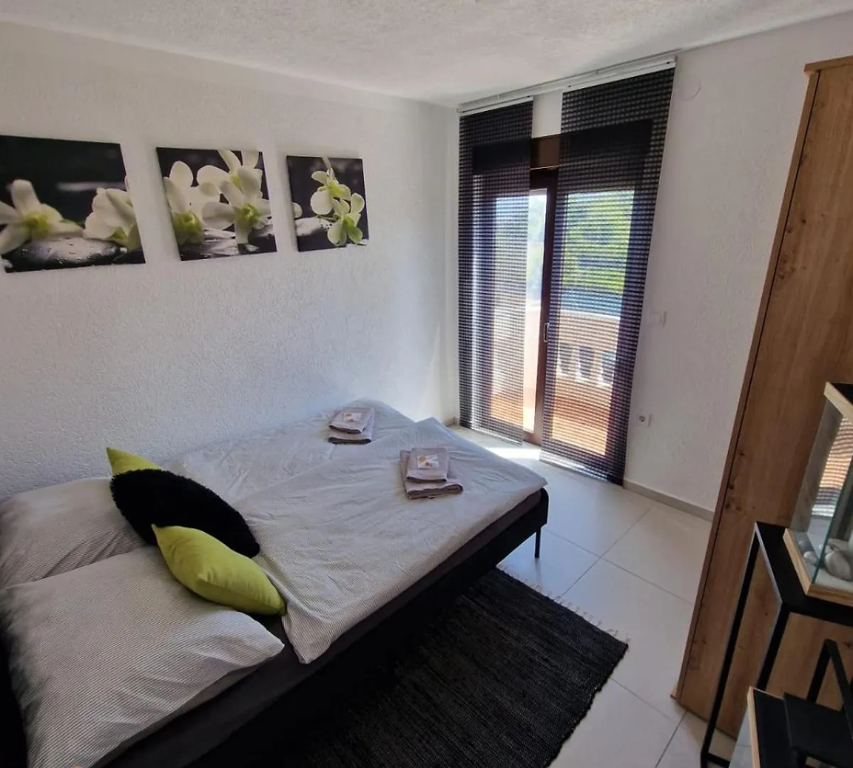 Fewosaric Apartment Marlon Vir
