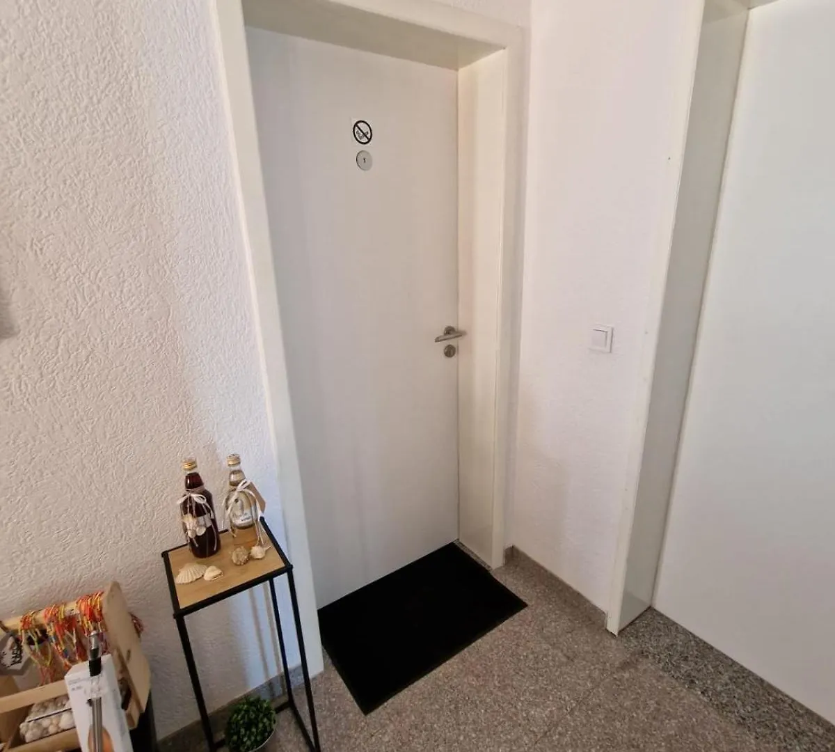 Fewosaric Apartment Marlon Vir 0*,